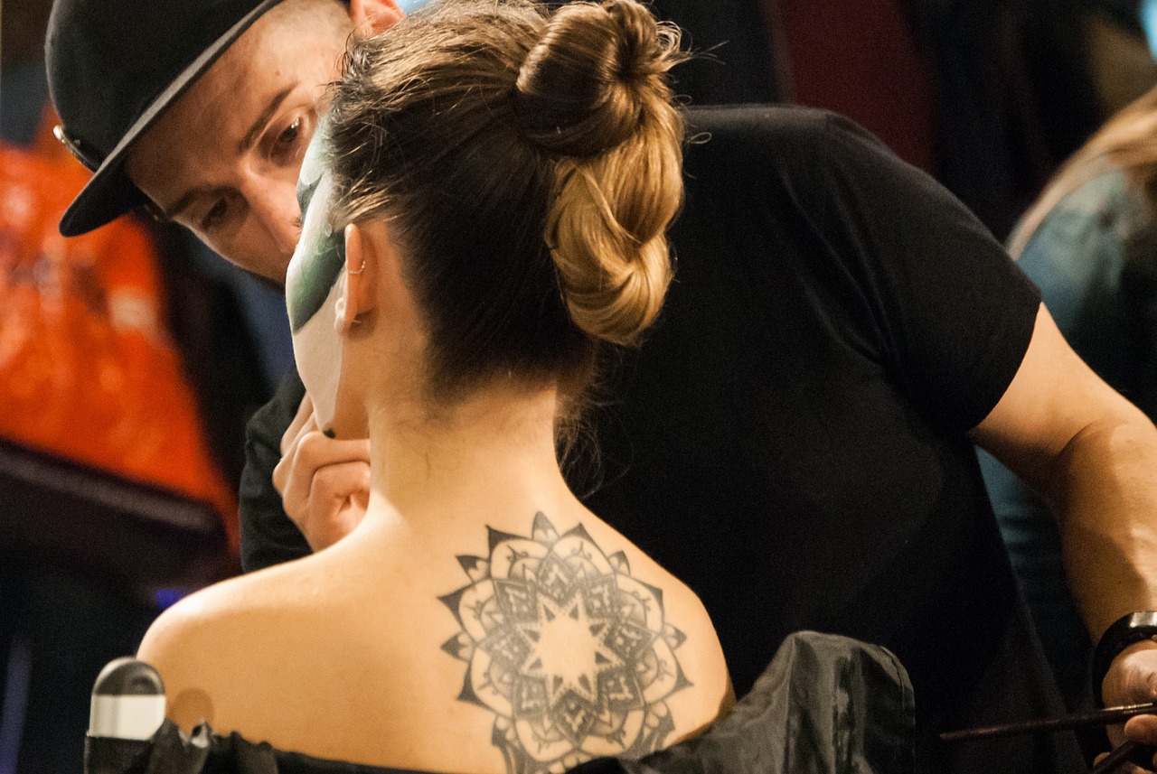 欧美风纹身最新趋势,时尚与个性的完美融合