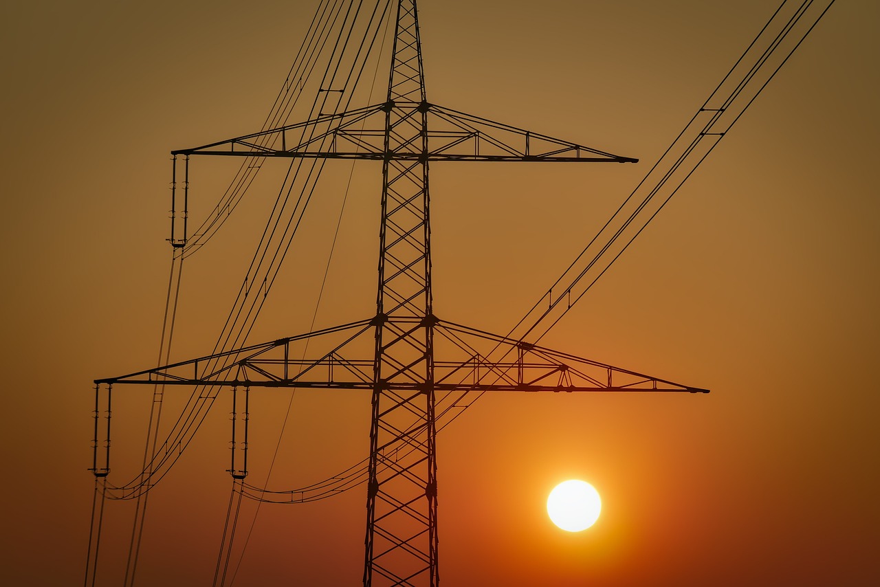 最新款吊车,革新技术展现卓越性能