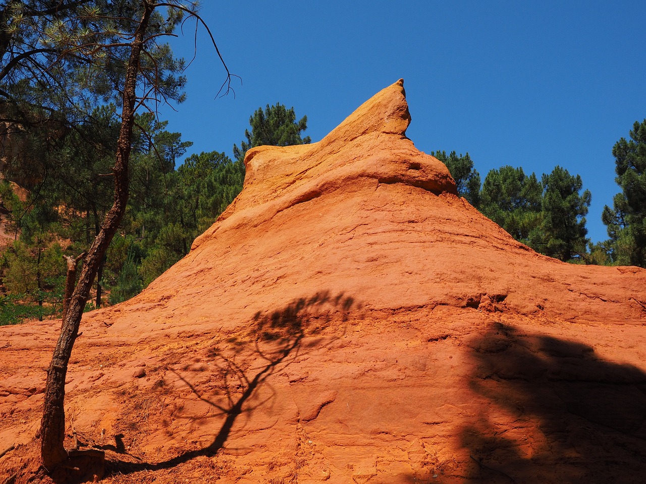 贵州新闻速递，多彩贵州的日新月异发展