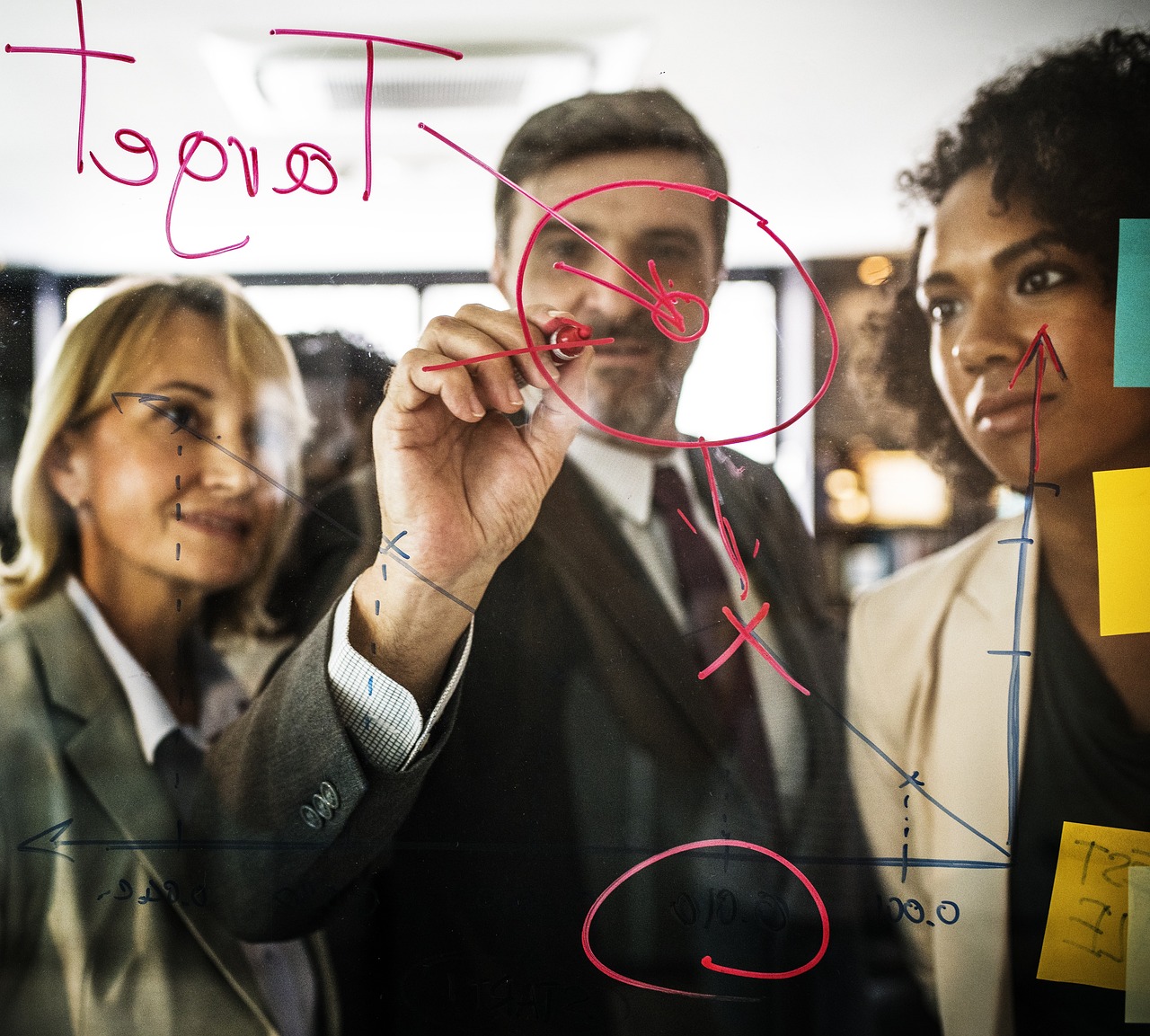 康正集团最新动态，创新引领，迈向更高峰。