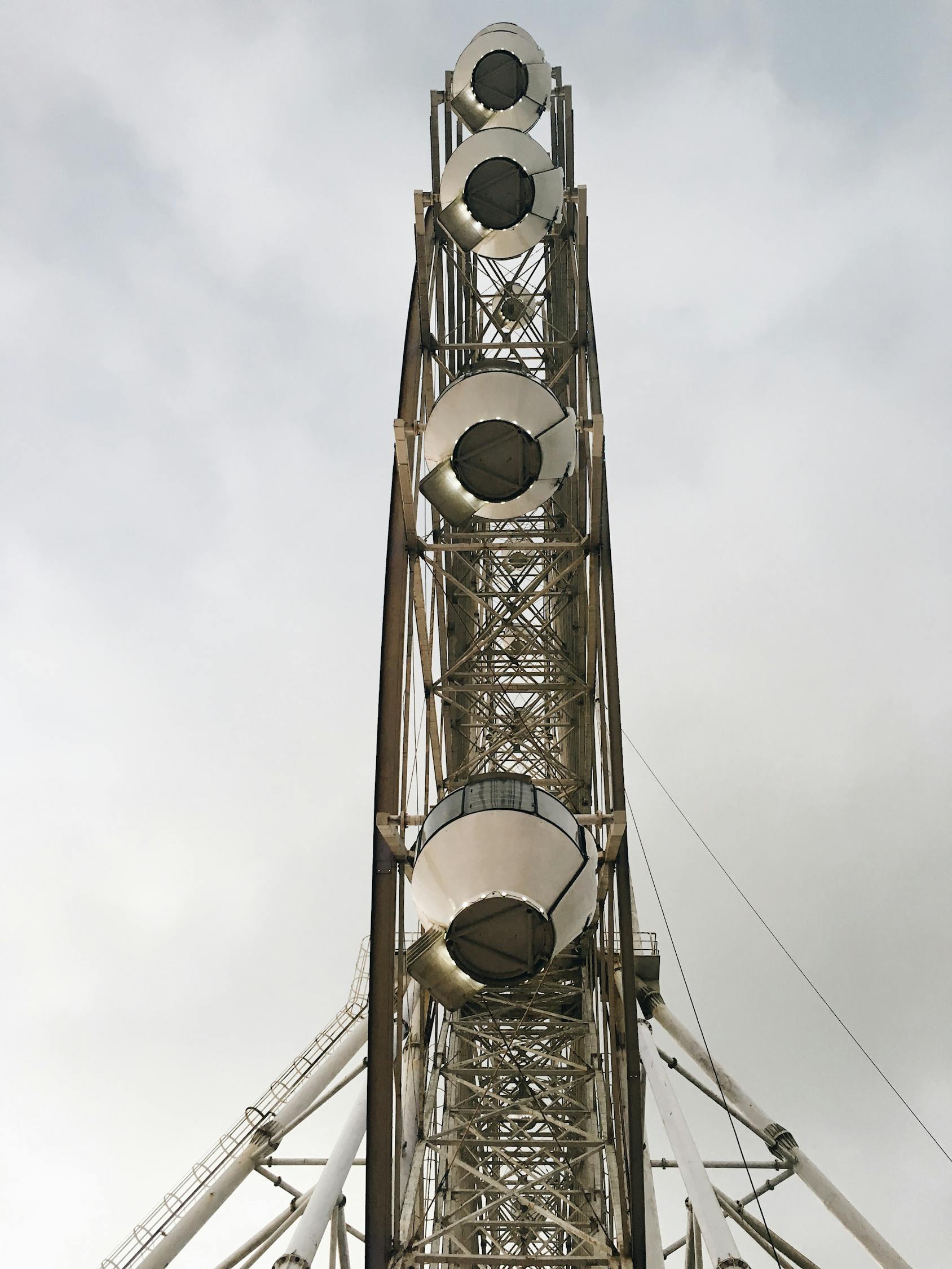 最新跷跷板，游乐设施的革新与极致体验