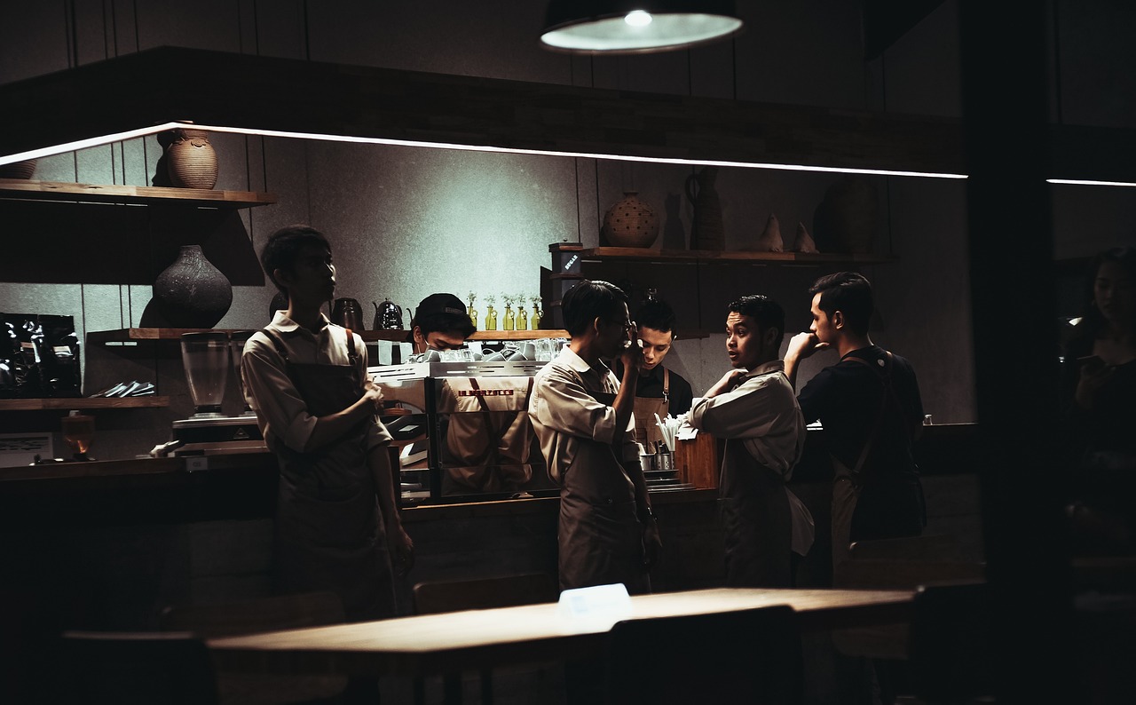 科技重塑日常生活，最新科技趋势如何影响我们的日常活动