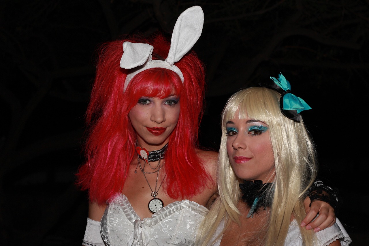 丝乱最新小说,穿越现实的奇幻之旅