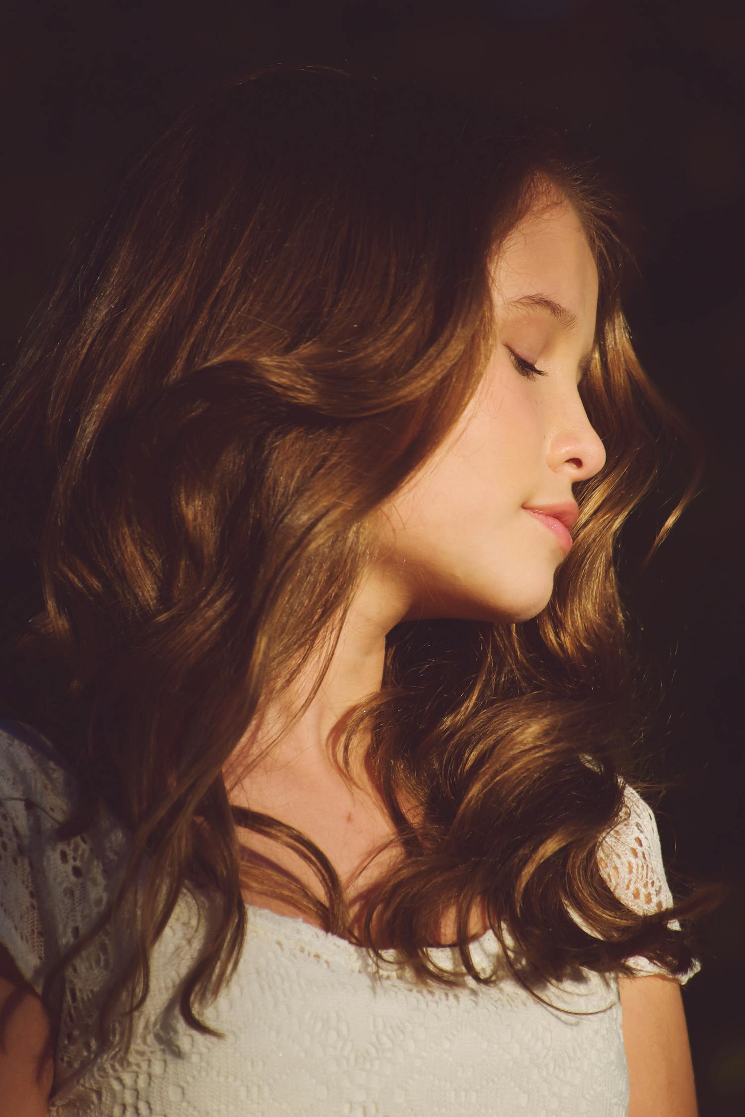 妈妈短发新风尚，展现短发之美的最新发型