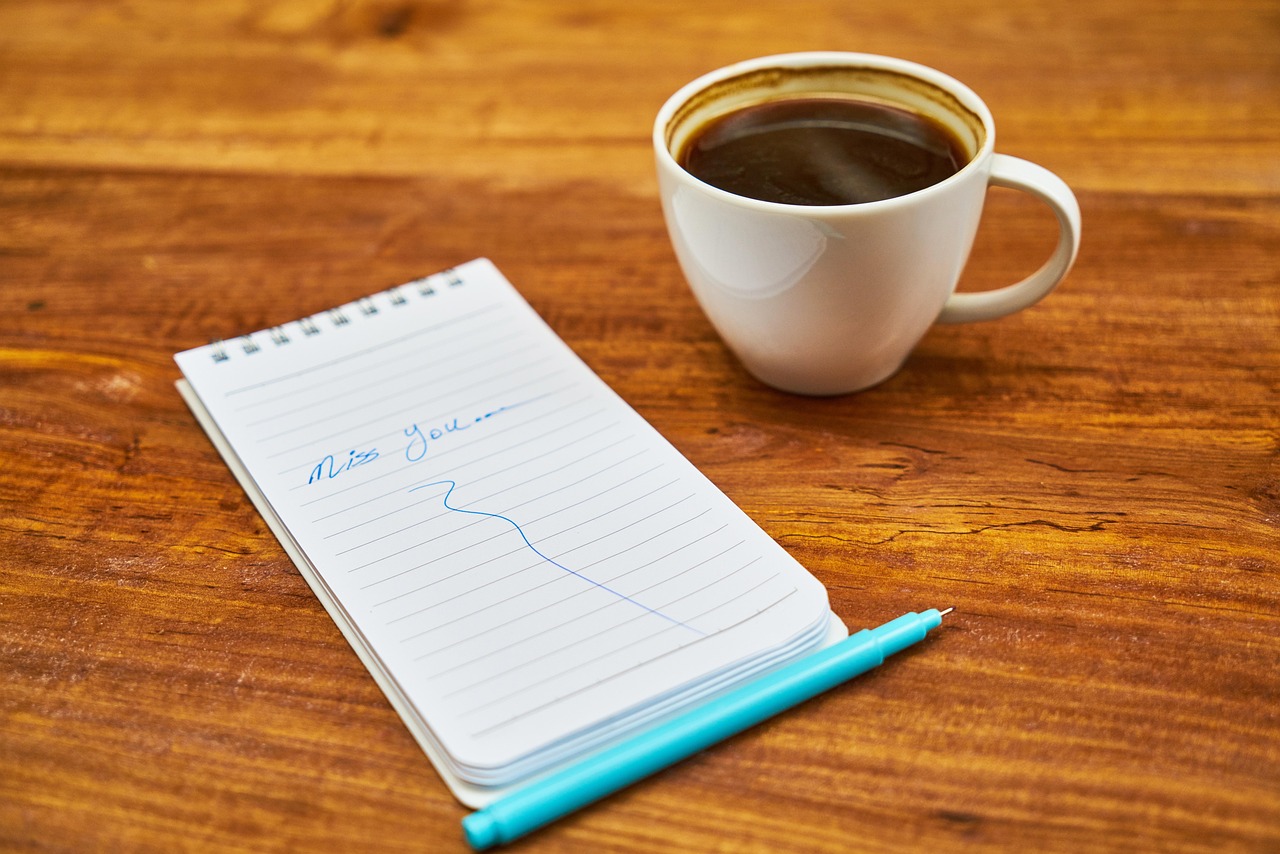 爱格最新责编的魔力之笔,重塑情感链接,引领阅读新潮流