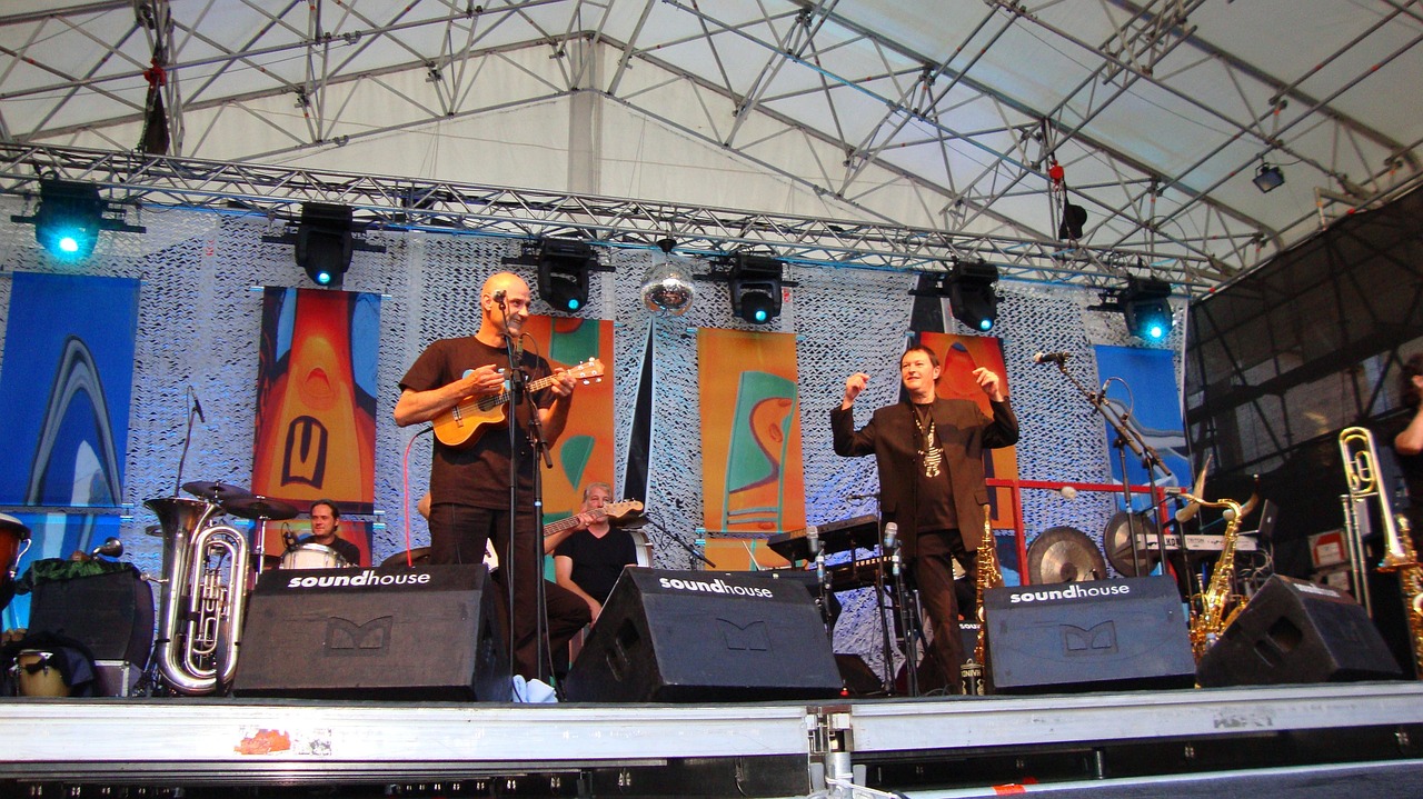 最新年会舞,活力与团结的展现舞台