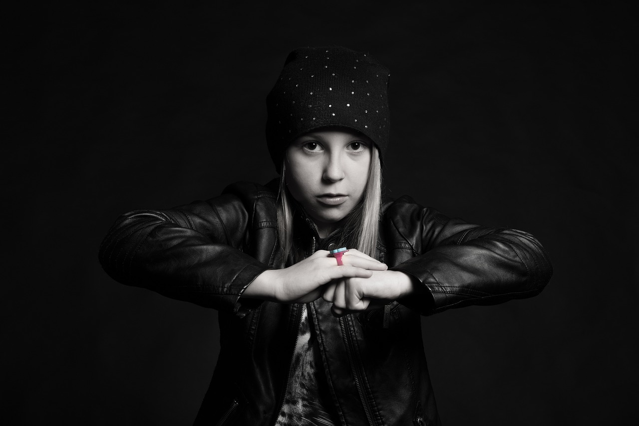 小韩最新视频揭秘潮流魅力,探索时尚前沿的独特风采