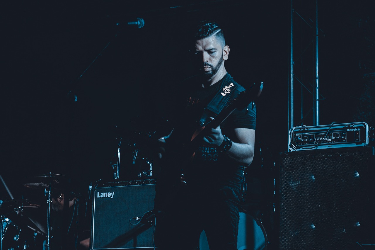 最新指弹曲,音乐创新的艺术展现