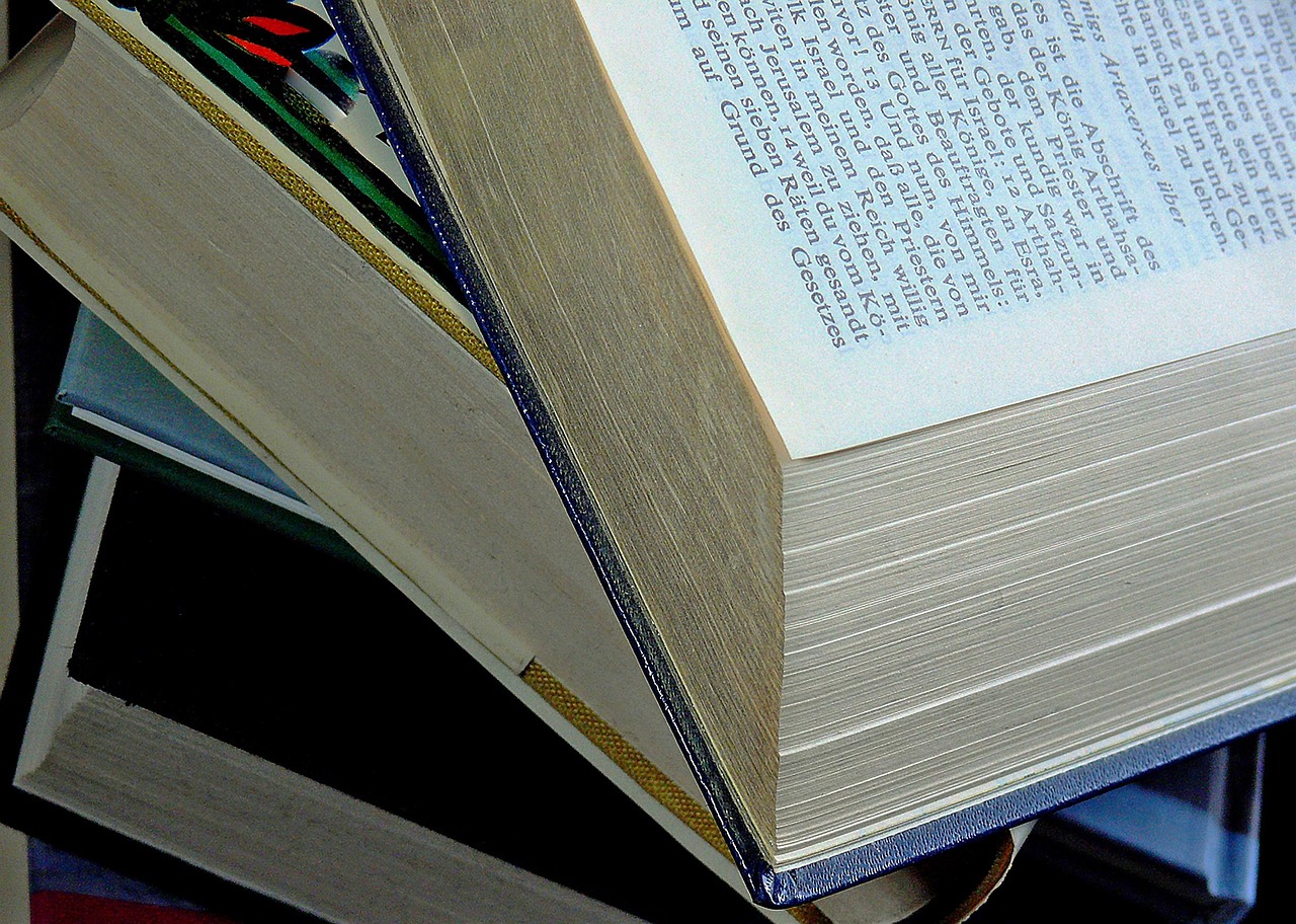 右岸文字探索，最新潮流下的文学新风尚