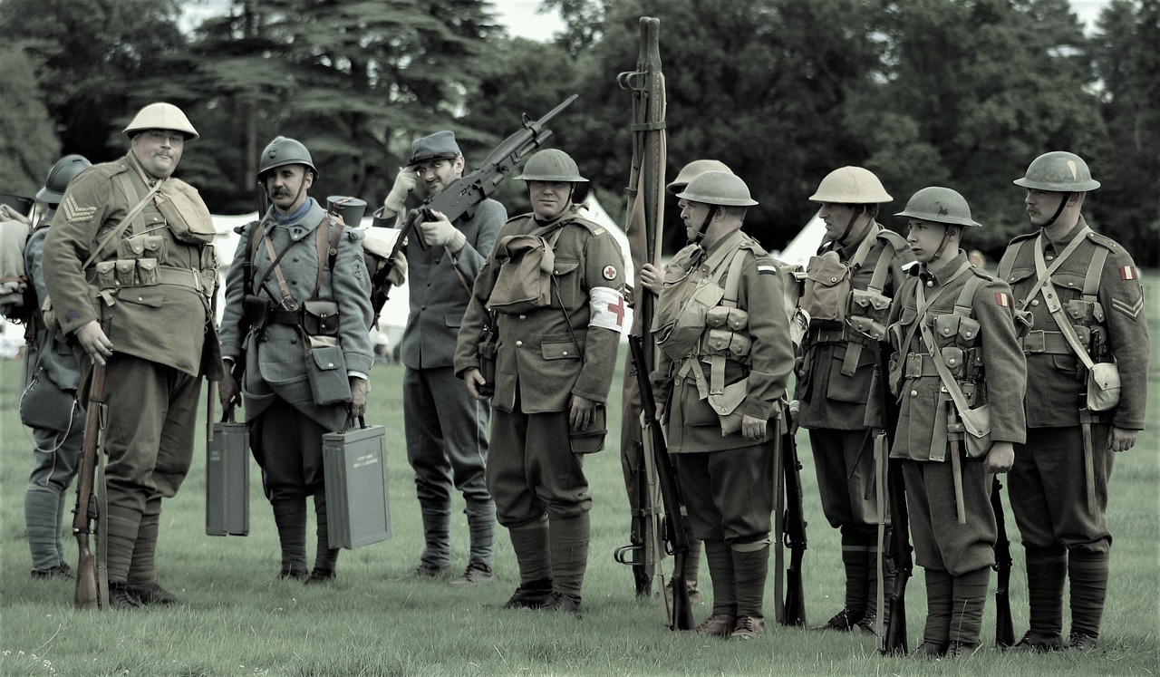 最新军武尖端科技与战略装备，改变战争面貌的力量