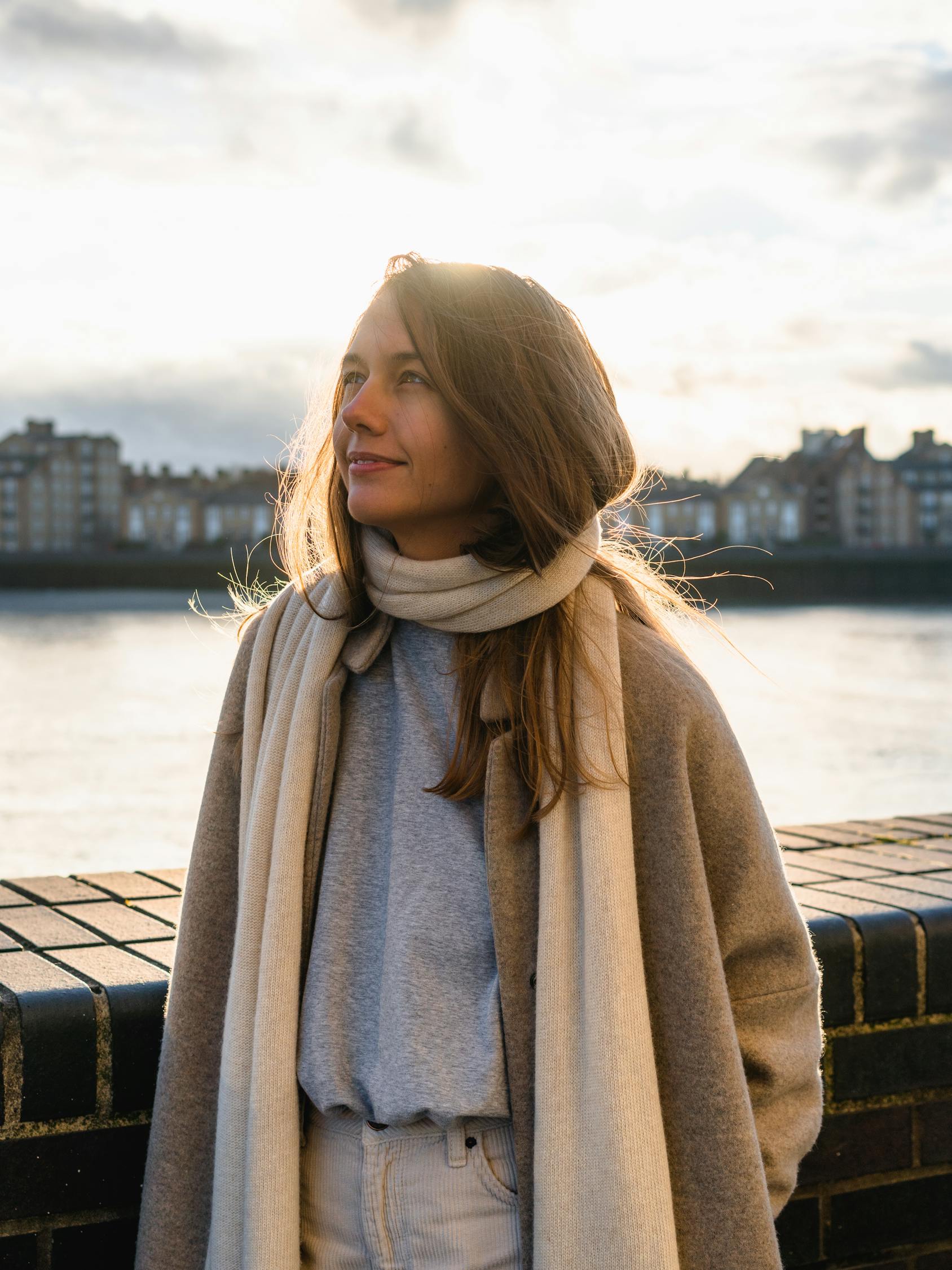 碎发整理神器最新，时尚必备利器，打造魅力造型