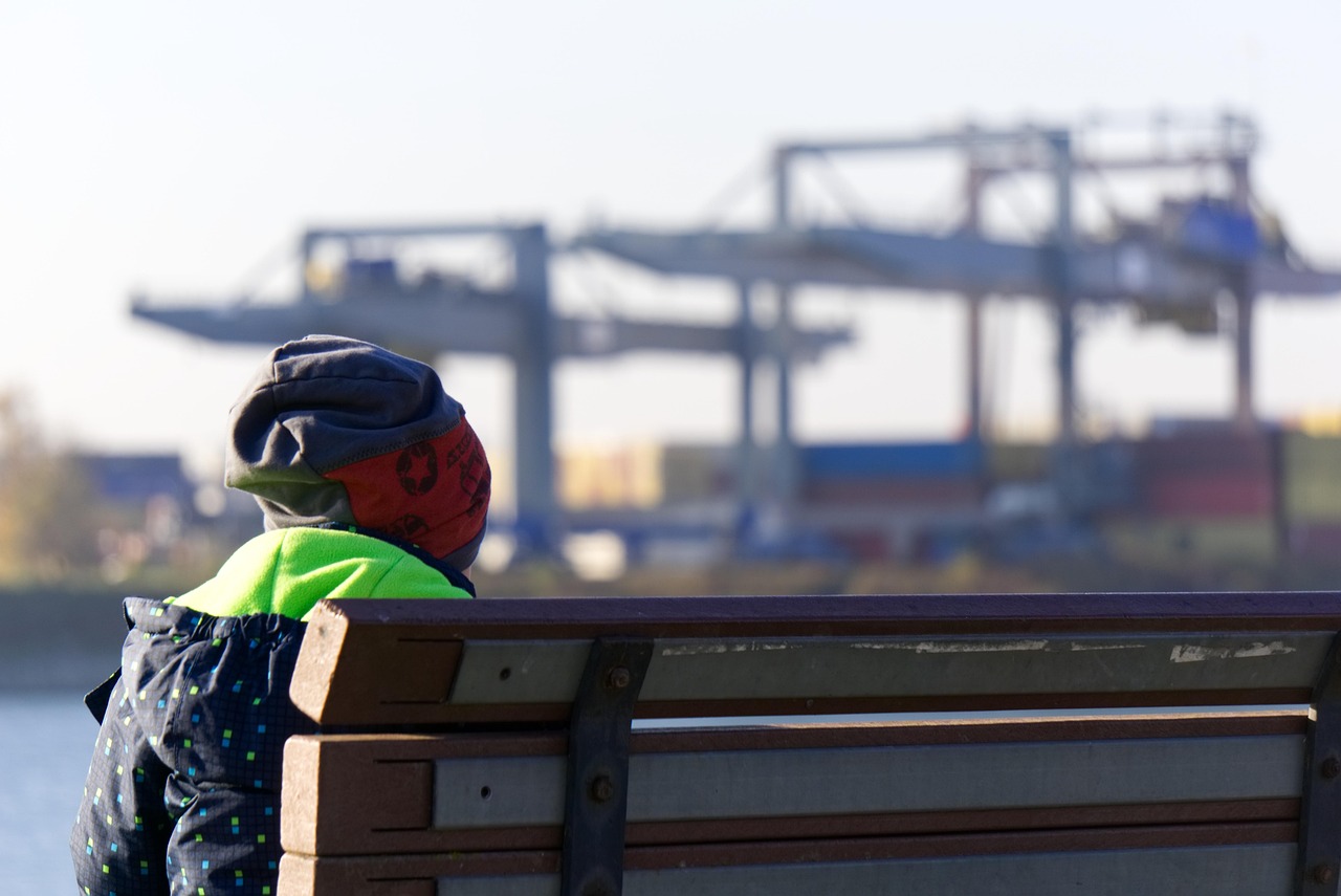 最新安全座椅推荐，守护孩子出行安全，为家长精选优质座椅