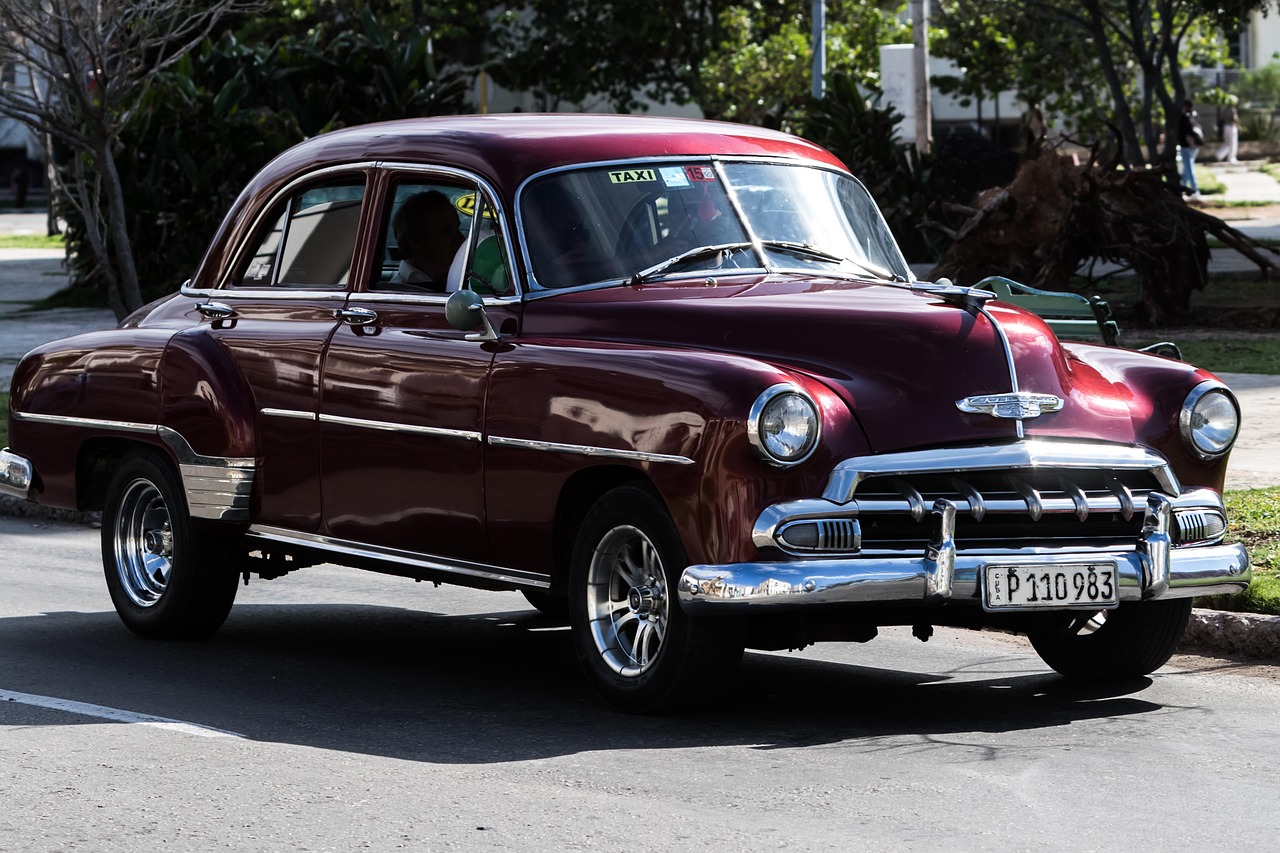 最新改款五系，豪华与科技的完美融合