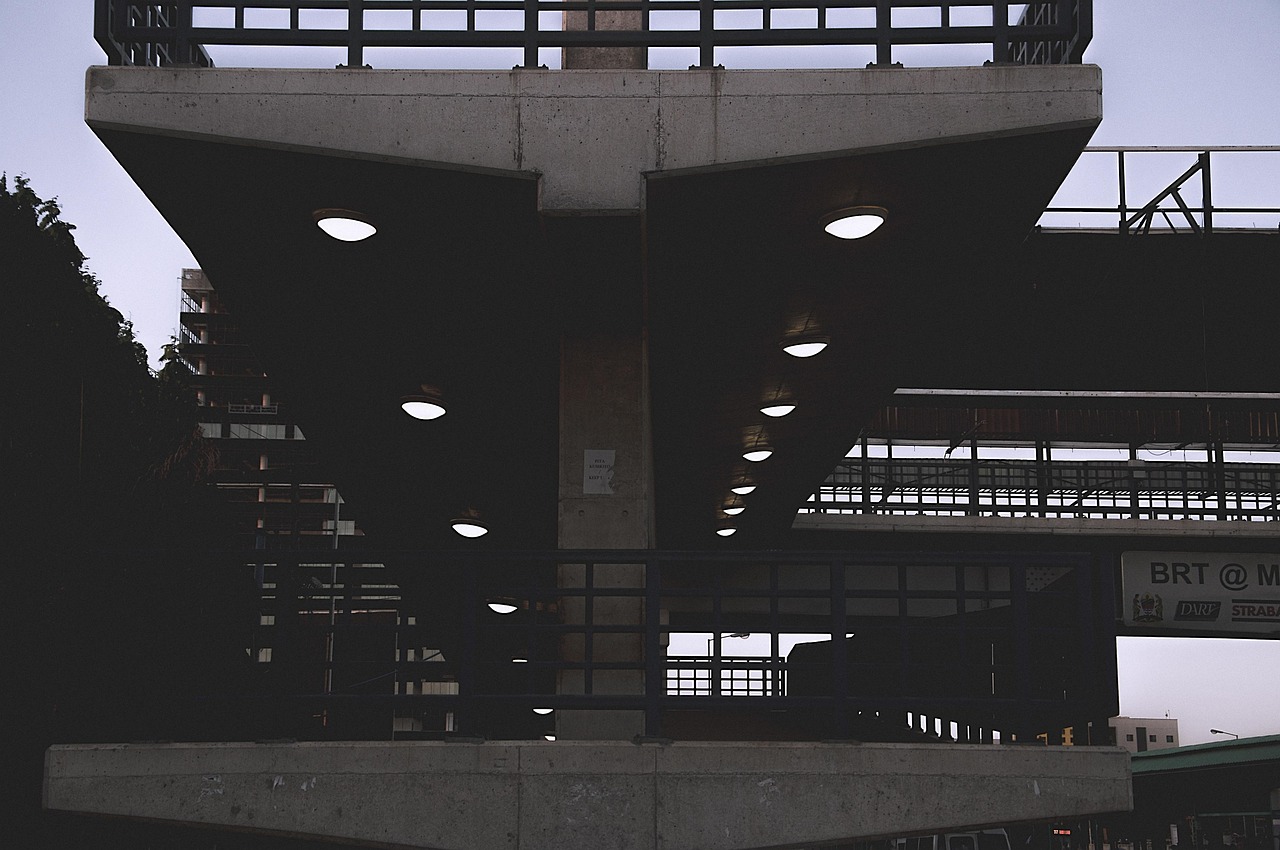 探索现代乳业发展及其影响，三寸奶的最新动态与启示