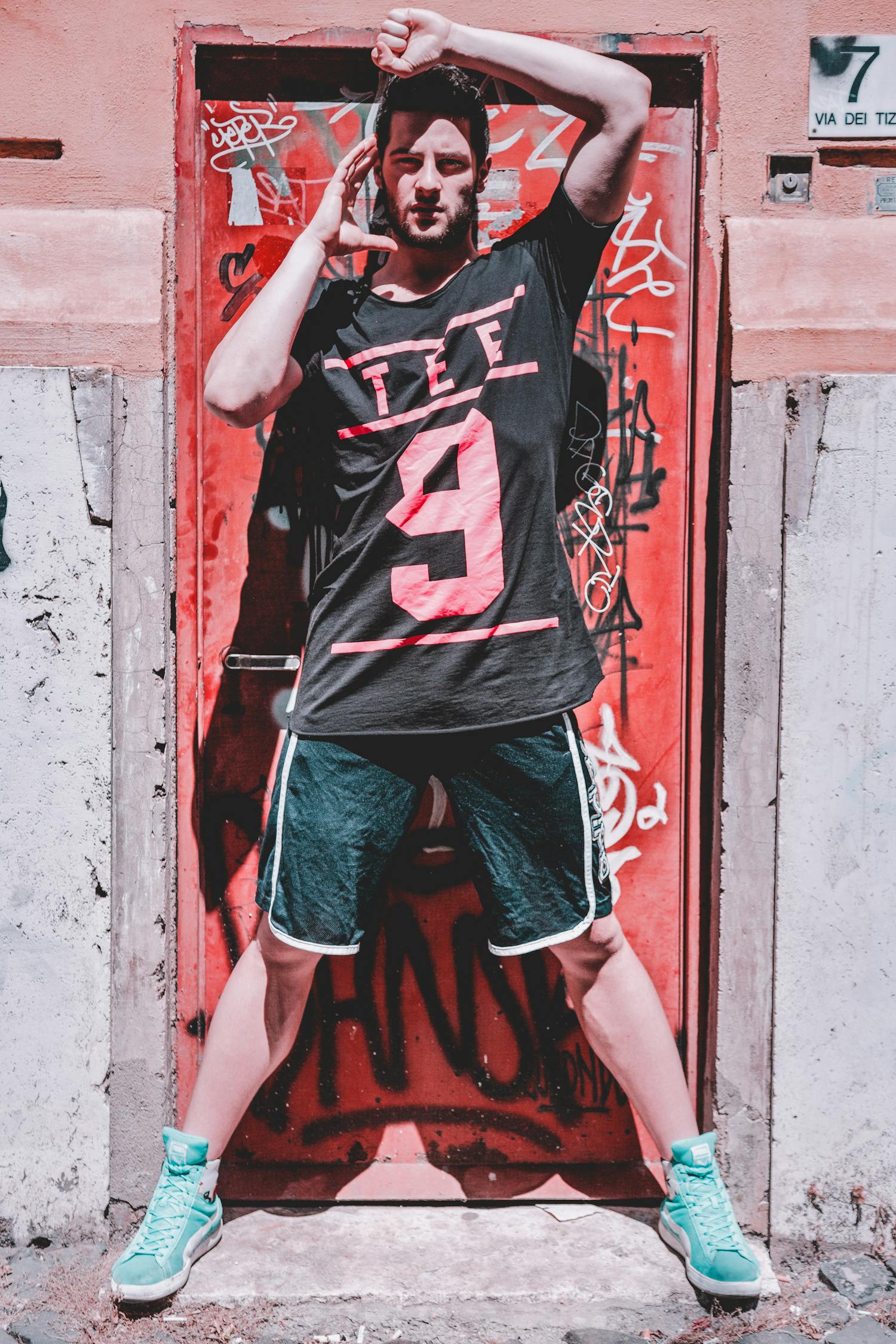 最新明星出街穿搭,引领时尚潮流的明星穿搭示范