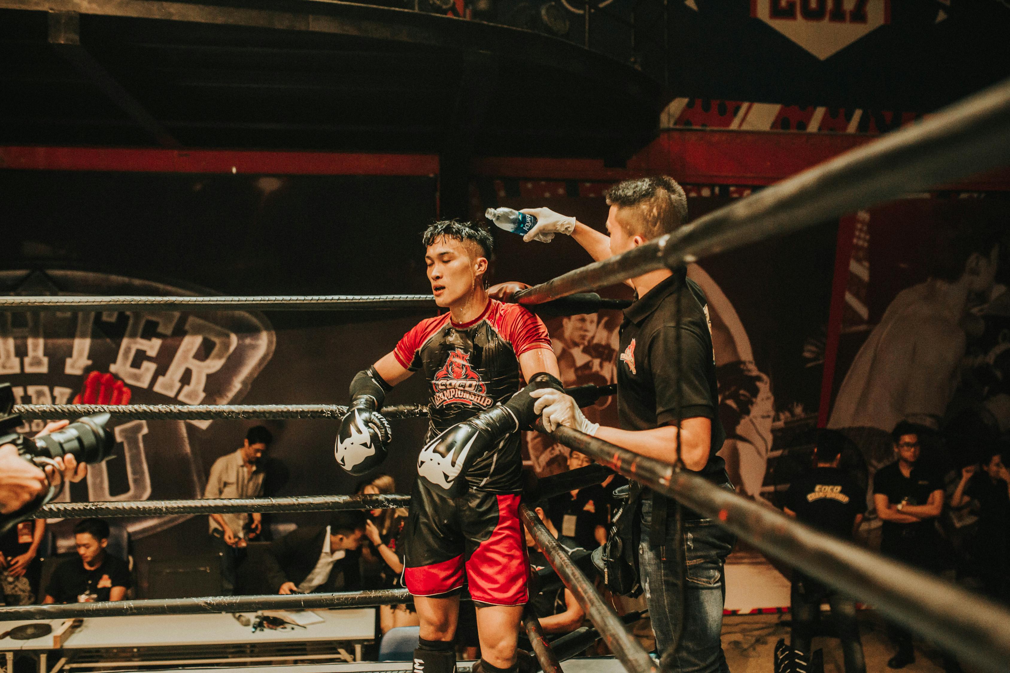 最新打架斗殴事件,背后的原因与问题探讨